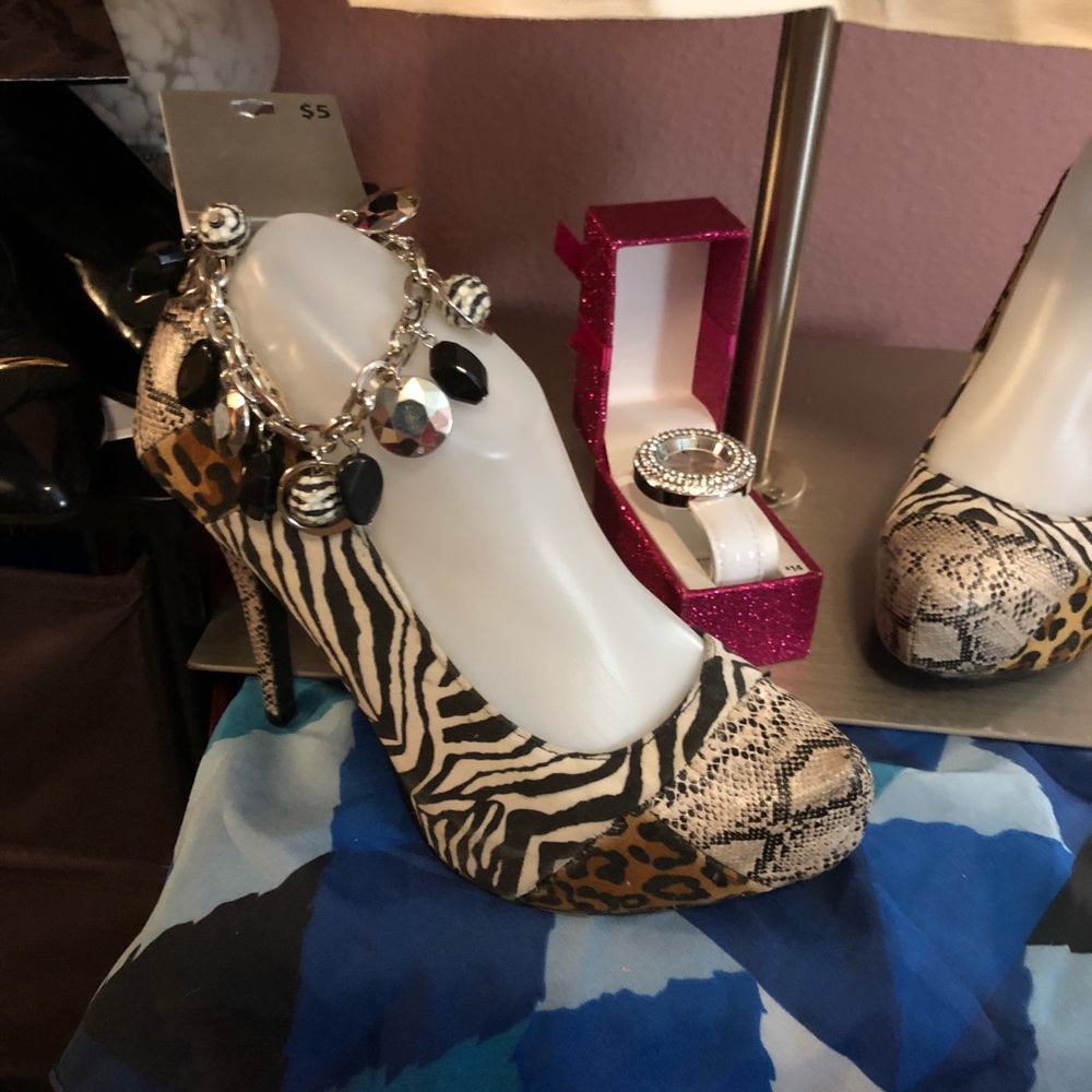 Animal Print Pumps, Zebra Necklace & Bracelet